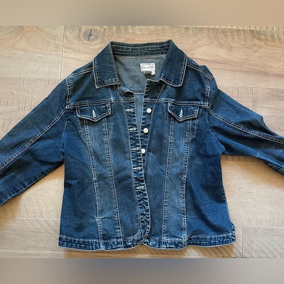 **24 HR CHRISTMAS SALE** VINTAGE SUPER CUTE FITTED MED DARK ROUNDED HEM EUC - Picture 4 of 9